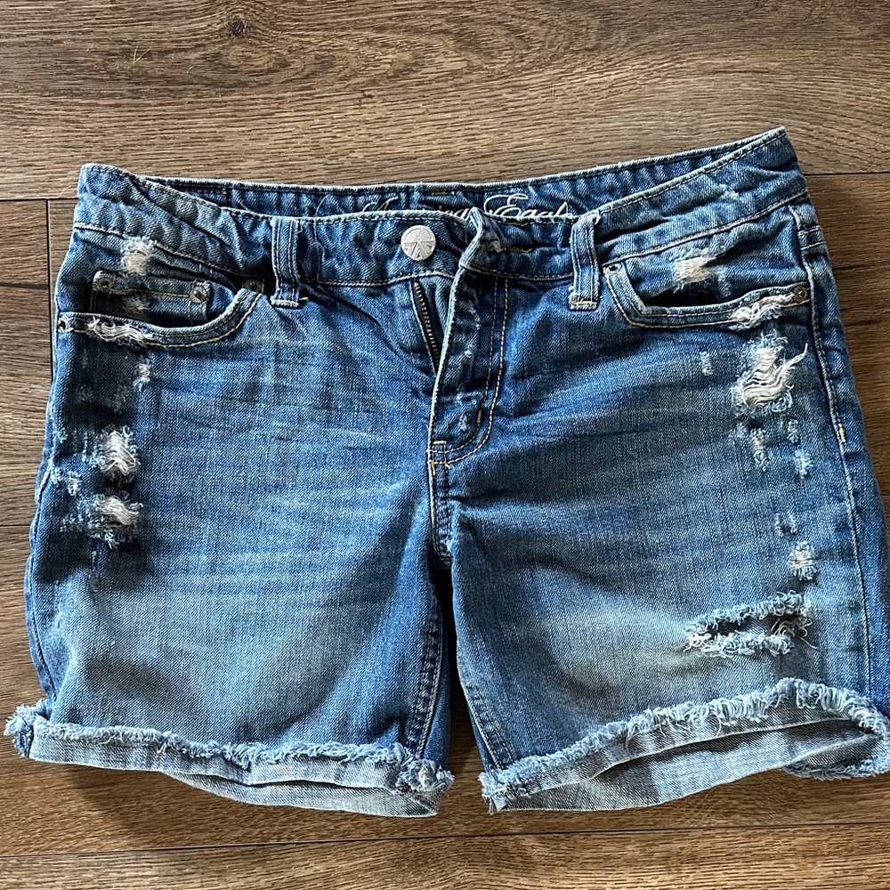 American Eagle Outfitters Blue Distressed Jean Shorts